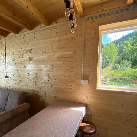 木屋 In Rugove, Kosovo Gjvukaj