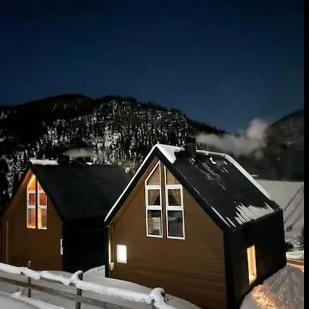 木屋 In Rugove, Kosovo Gjvukaj